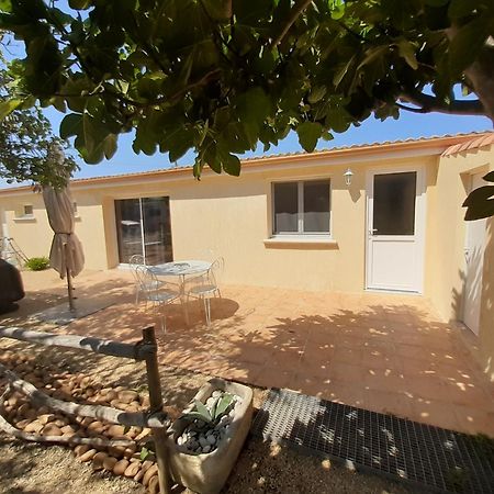 Petite Maison De Campagne Gardoise Theziers Luaran gambar