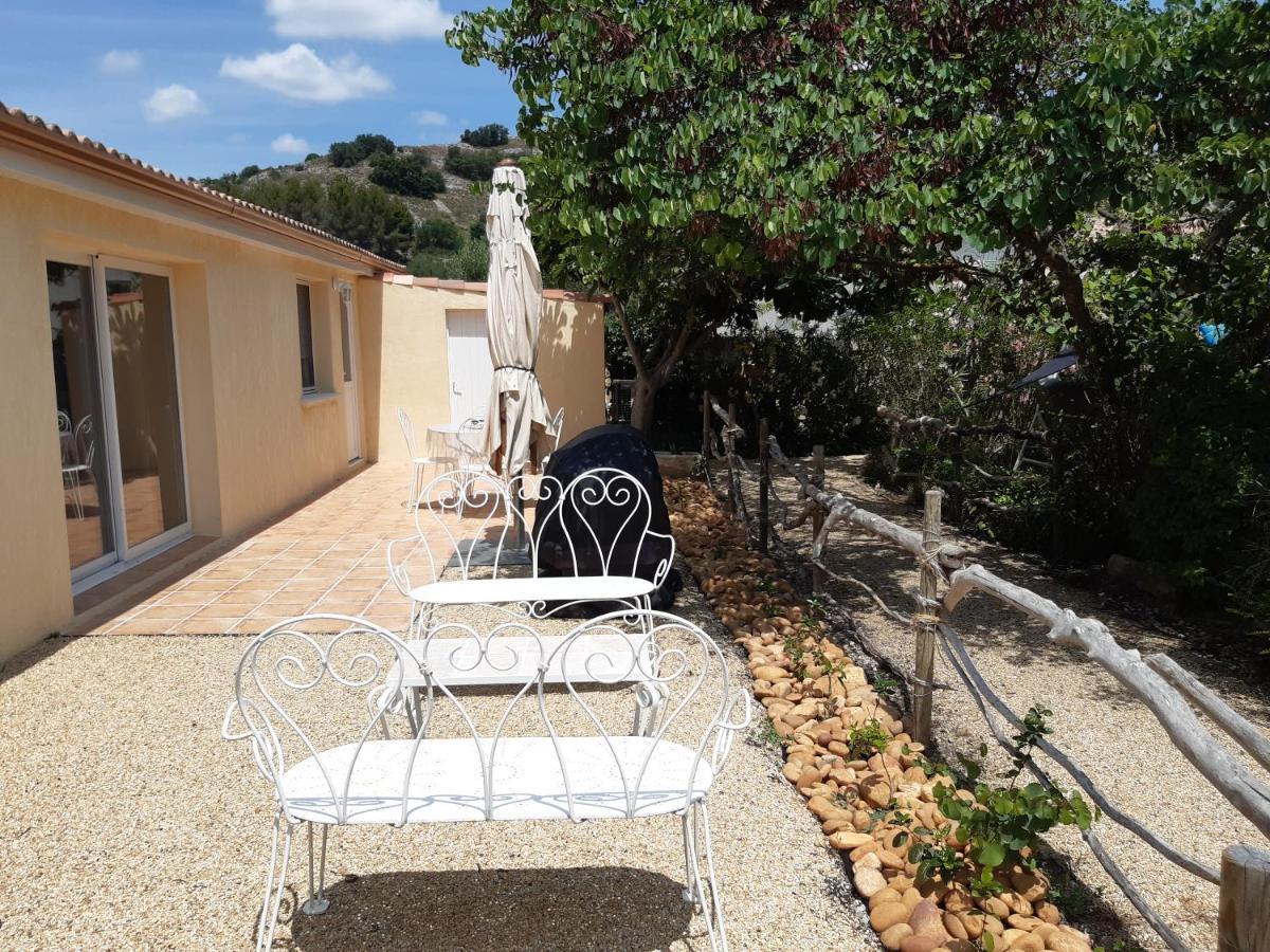 Petite Maison De Campagne Gardoise Theziers Luaran gambar